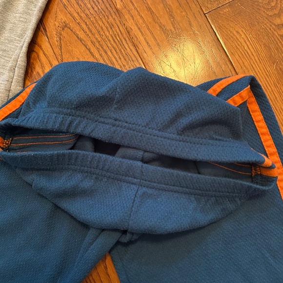 Carter's size 5 Vintage boys outfit - Picture 4 of 8